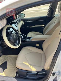 تۆیۆتا کامری